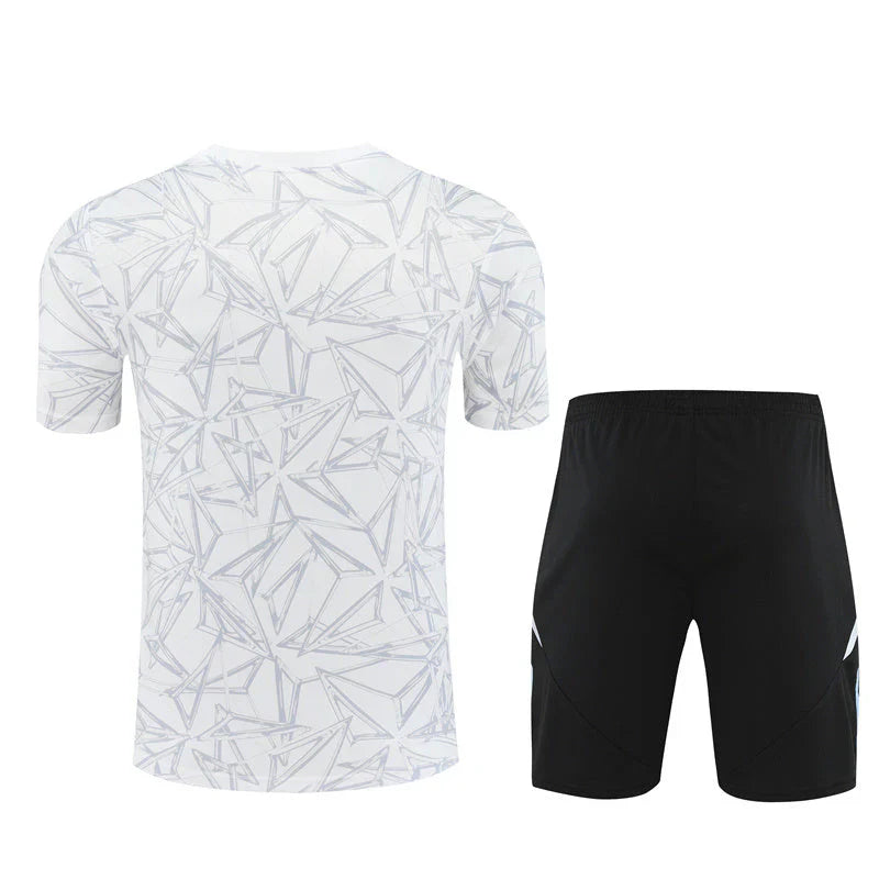 Jersey y Shorts Training Real Madrid 24/25